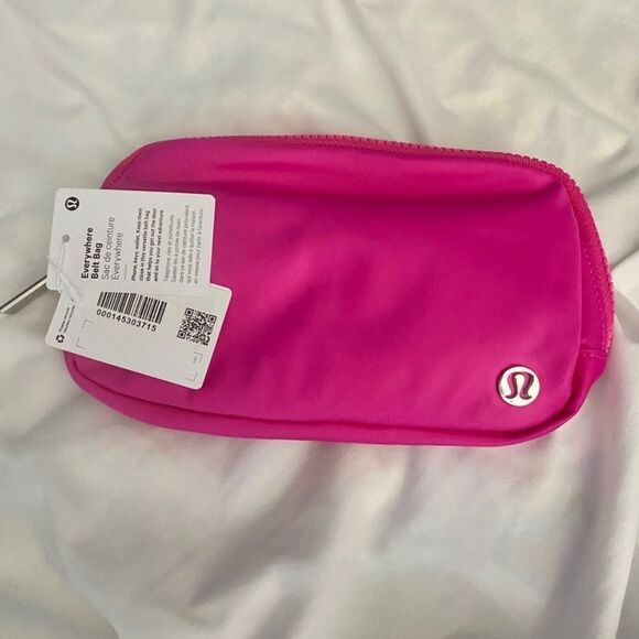 Only 2 left!! NWT EXTENDED STRAP lululemon everywhere belt bag 1L - Sonic Pink - Picture 3 of 4